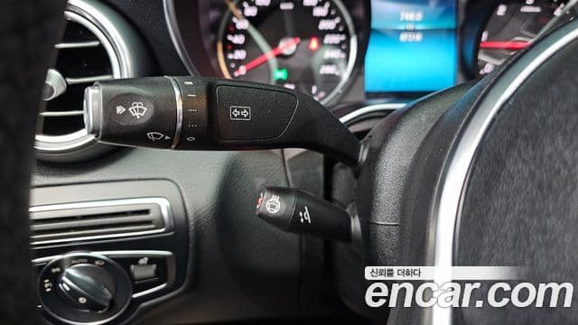 Mercedes-Benz C-Class 2019 — ფოტო 12/20