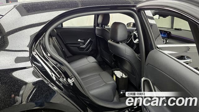 Mercedes-Benz A-Class 2025 — ფოტო 12/20