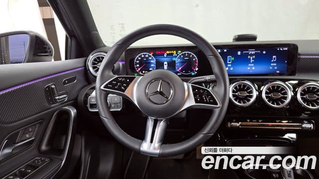 Mercedes-Benz A-Class 2025 — ფოტო 13/20