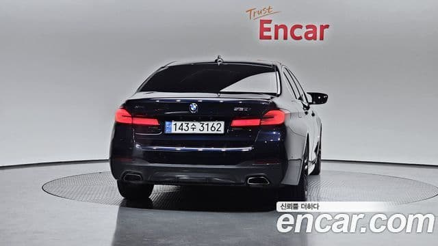BMW 5 Series 2020 — Şəkil 4/20