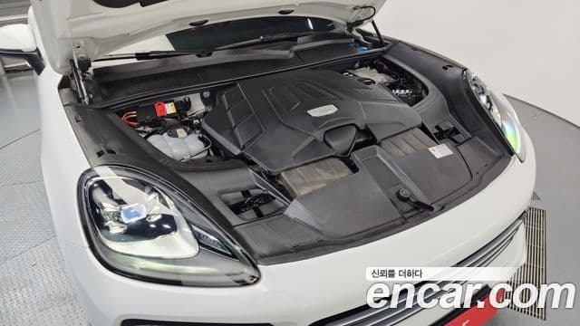 Porsche Cayenne 2019 — Şəkil 6/20