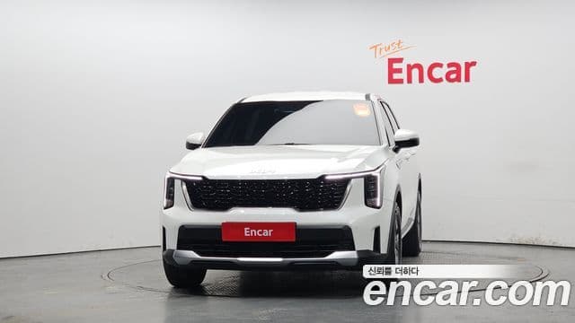 Kia Sorento 2023 — Şəkil 8/20