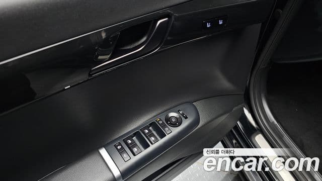 Hyundai Grandeur 2023 — Şəkil 16/20