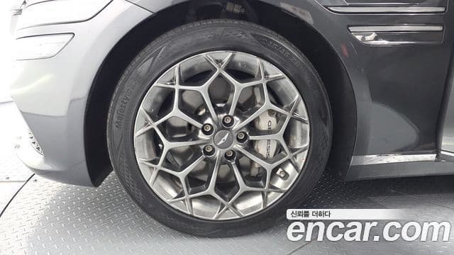 Genesis G80 2021 — ფოტო 13/20