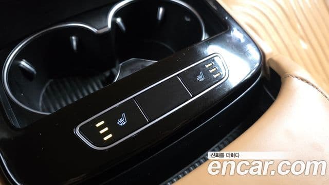 Genesis G80 2021 — ფოტო 16/20