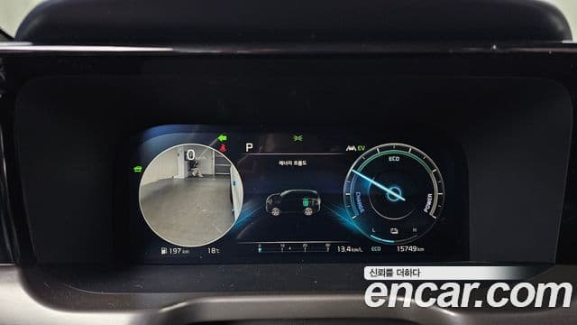 Kia Sorento 2023 — Фото 8/20