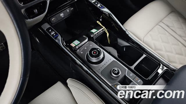 Kia Sorento 2023 — Фото 9/20
