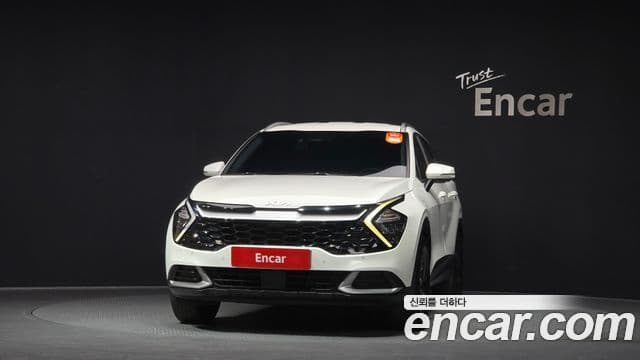 Kia Sportage 2021 — ფოტო 2/20
