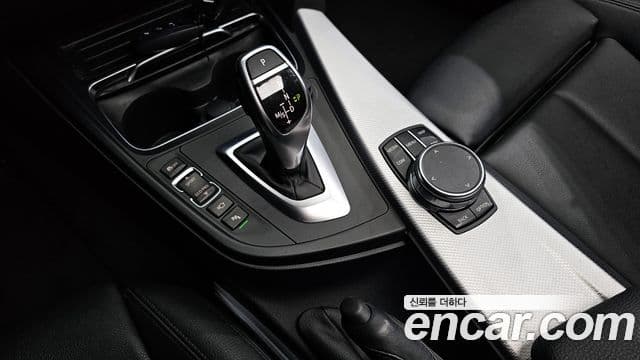 BMW 3 Series 2018 — Фото 9/20