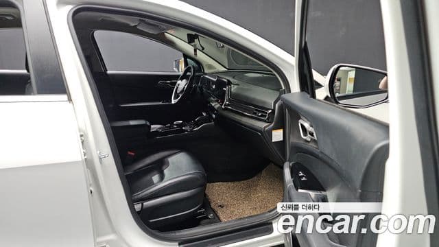 Kia Sportage 2022 — Şəkil 18/20