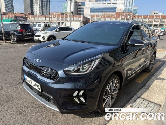Kia Niro 2021 — Şəkil 9/20