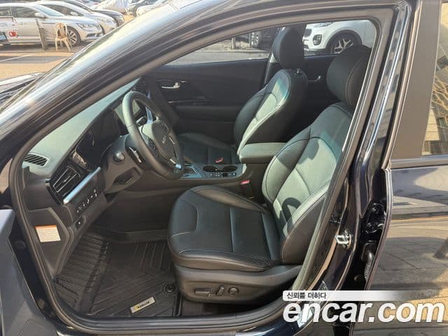 Kia Niro 2021 — Şəkil 12/20