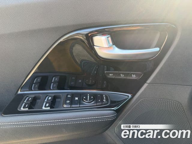Kia Niro 2021 — Şəkil 18/20