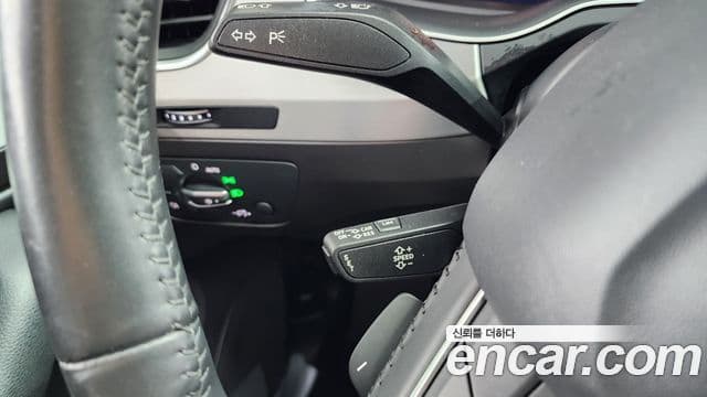 Audi Q7 2019 — Фото 14/20
