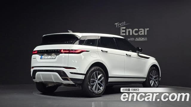 Land Rover Range Rover Evoque 2024 — Фото 2/20