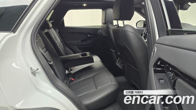 Land Rover Range Rover Evoque 2024 — Фото 12/20
