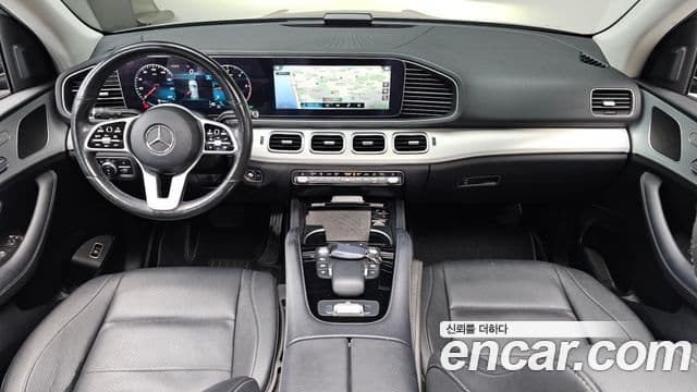 Mercedes-Benz GLE-Class 2020 — ფოტო 7/20