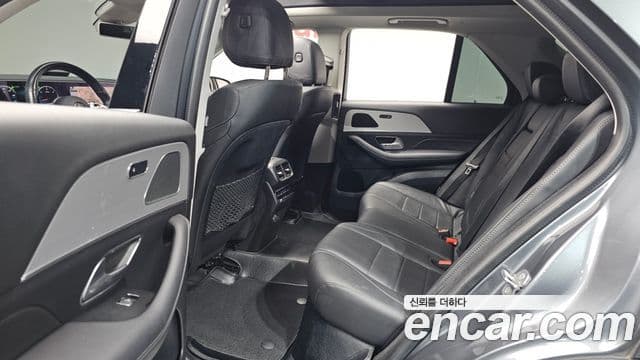 Mercedes-Benz GLE-Class 2020 — ფოტო 12/20