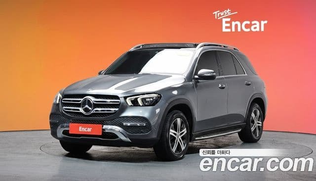 Mercedes-Benz GLE-Class 2020 — ფოტო 1/20