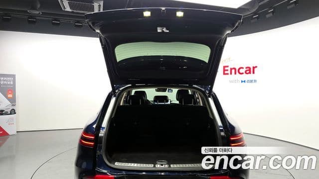 Genesis GV70 2022 — ფოტო 20/20