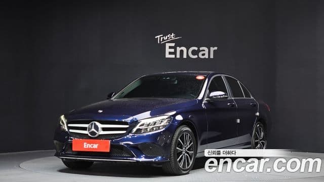 Mercedes-Benz C-Class 2020 — ფოტო 1/20