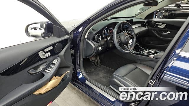 Mercedes-Benz C-Class 2020 — ფოტო 10/20