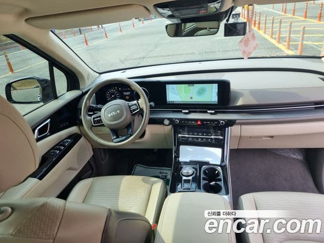 Kia Carnival 2022 — Фото 6/20