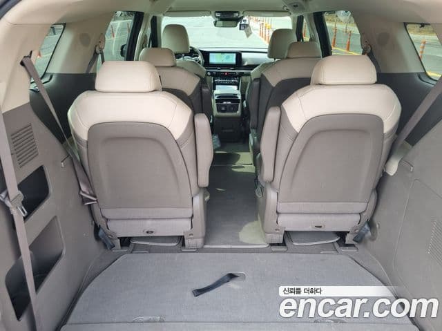 Kia Carnival 2022 — Фото 16/20