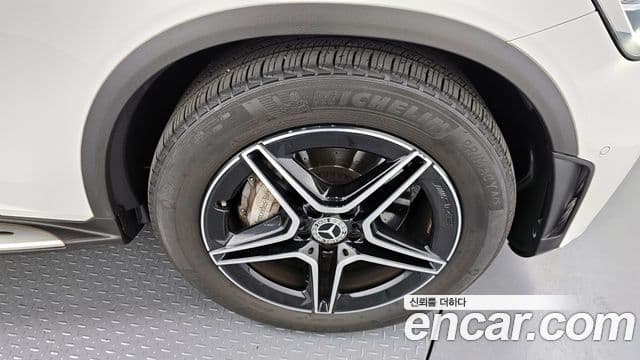 Mercedes-Benz GLC-Class 2020 — Şəkil 5/20