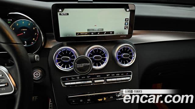 Mercedes-Benz GLC-Class 2020 — Şəkil 16/20
