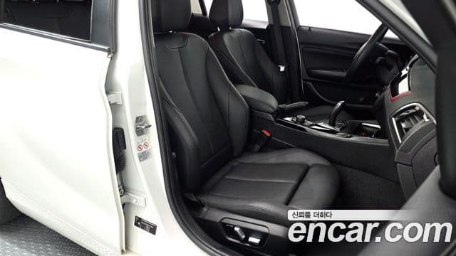 BMW 1 Series 2019 — Photo 10/20