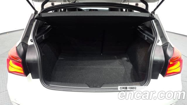 BMW 1 Series 2019 — Photo 5/20