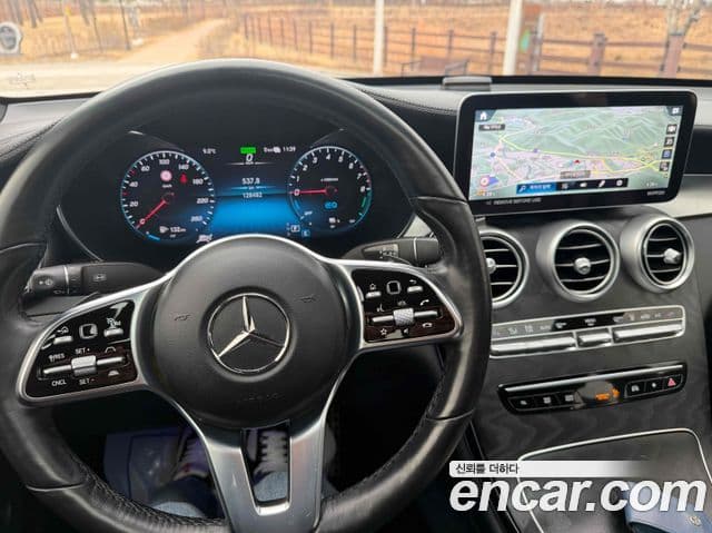 Mercedes-Benz GLC-Class 2022 — ფოტო 14/20