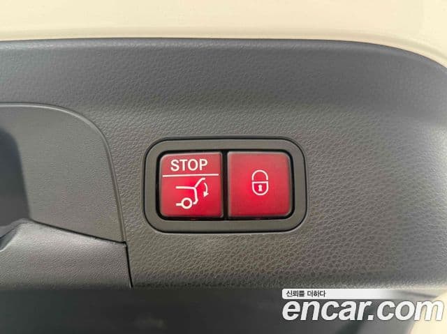 Mercedes-Benz GLC-Class 2022 — ფოტო 18/20