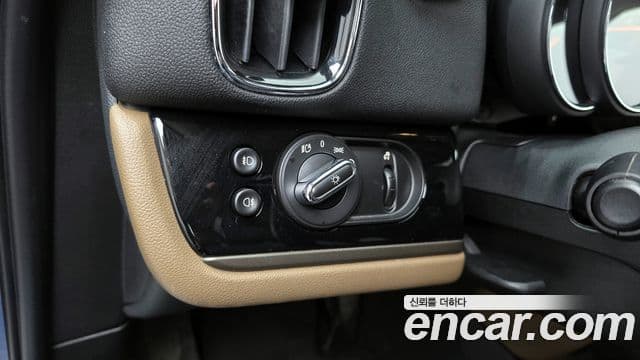 Mini Cooper D Countryman 2018 — Photo 2/20