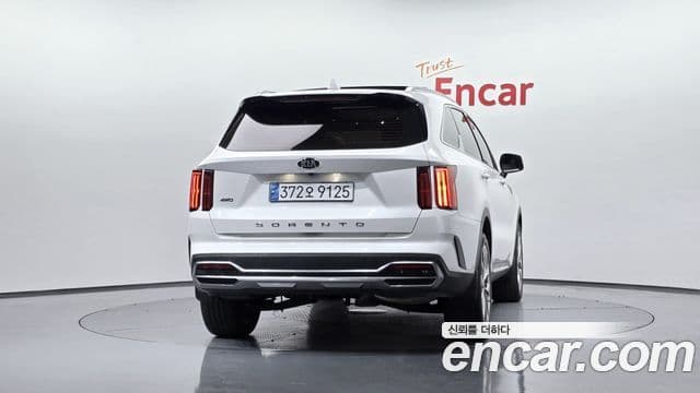 Kia Sorento 2020 — ფოტო 4/20