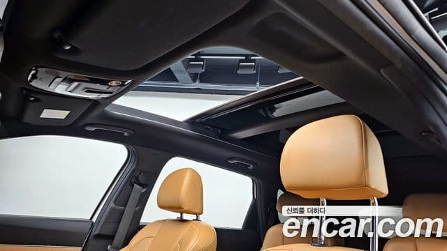 Kia Sorento 2020 — ფოტო 19/20