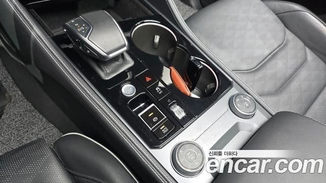 Volkswagen Touareg 2024 — Şəkil 9/20