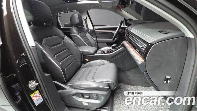 Volkswagen Touareg 2024 — Şəkil 11/20