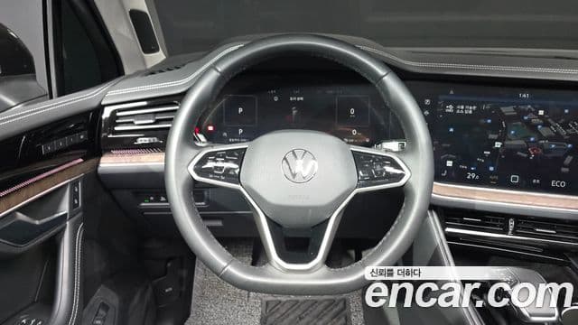 Volkswagen Touareg 2024 — Şəkil 13/20