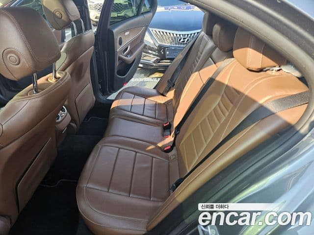 Mercedes-Benz E-Class 2018 — Şəkil 5/19