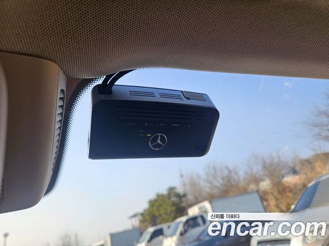 Mercedes-Benz E-Class 2018 — Şəkil 6/19