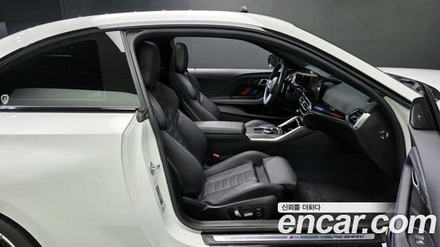 BMW 2 Series 2024 — Photo 8/20