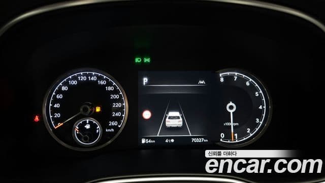 Genesis GV80 2021 — ფოტო 8/20