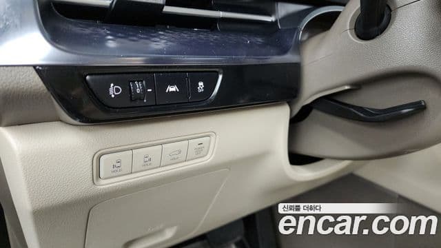 Kia Carnival 2021 — Фото 16/20