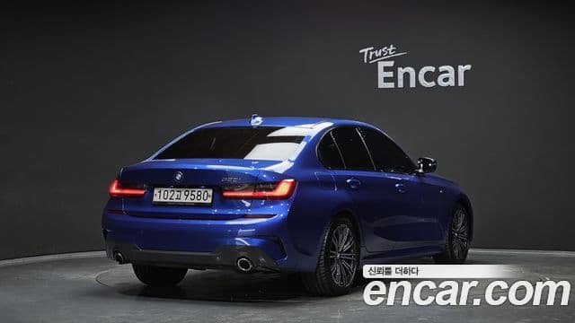 BMW 3 Series 2020 — ფოტო 2/20
