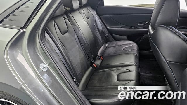 Hyundai The New Avante Hybrid 2022 — Şəkil 13/20