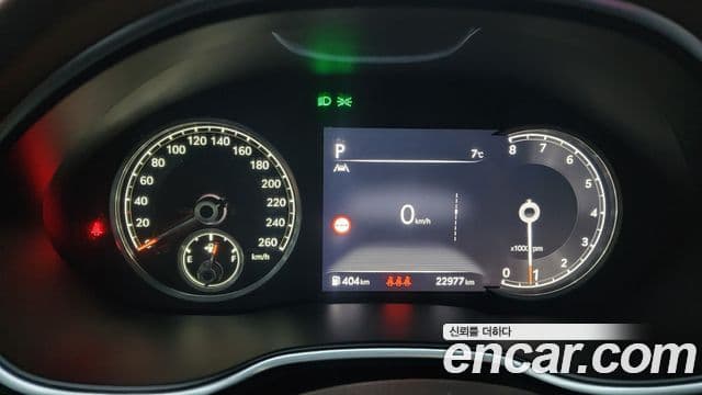 Genesis Electrified G80 2023 — ფოტო 15/20