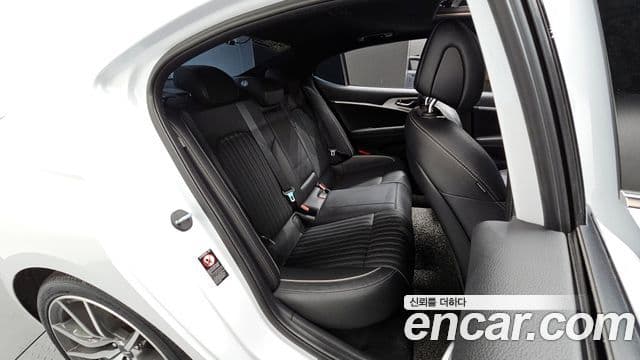 Genesis G70 2019 — Şəkil 11/20