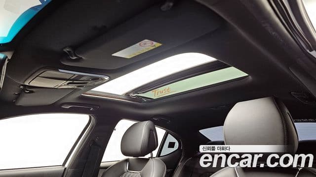 Genesis G70 2019 — Şəkil 19/20